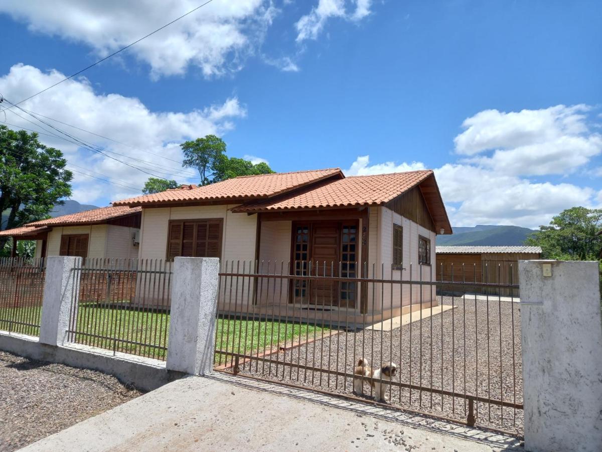 Lar Doce Lar Dos Canyons Villa Прая Гранде Екстериор снимка
